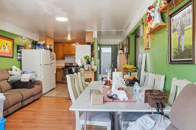 678 Hillside Boulevard, Daly City, CA 94014