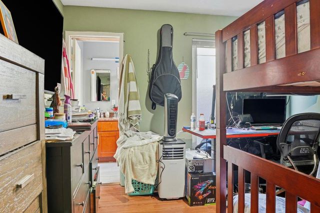 678 Hillside Boulevard, Daly City, CA 94014