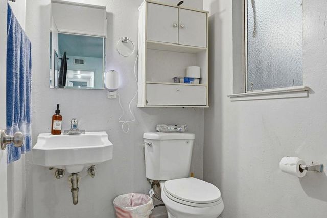 678 Hillside Boulevard, Daly City, CA 94014