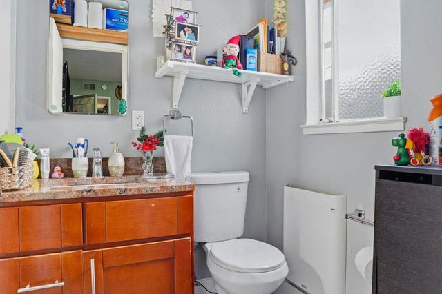 678 Hillside Boulevard, Daly City, CA 94014