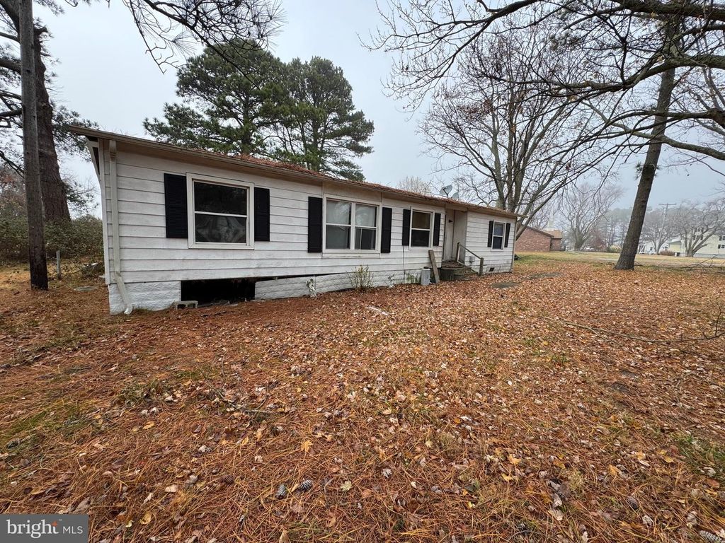 9134 DEAL ISLAND ROAD, Deal Island, MD 21821
