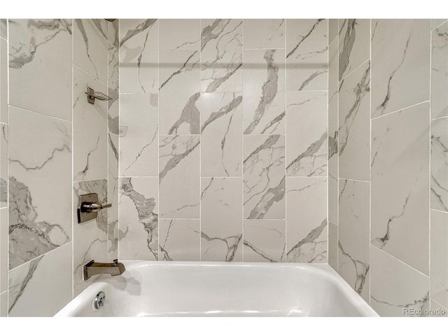 13296 E Asbury Dr, Aurora, CO 80014
