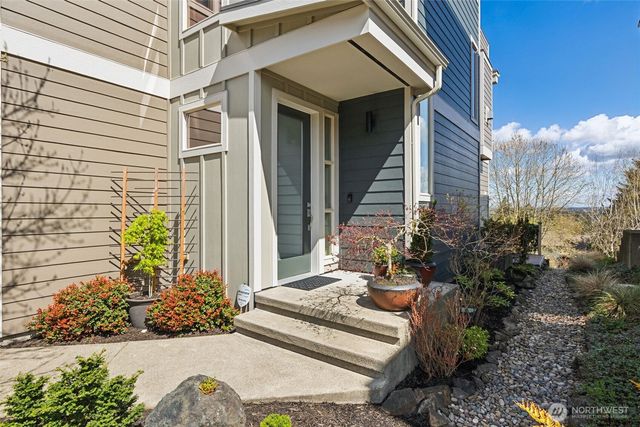 3108 Banks Lane SW, Olympia, WA 98512