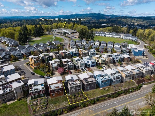 3108 Banks Lane SW, Olympia, WA 98512