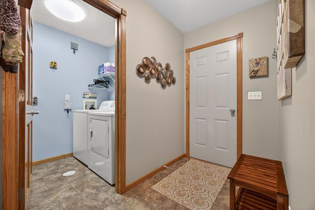 16705 Par Circle SW, Pine City, MN 55063