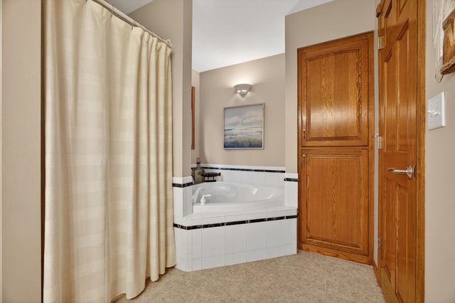 16705 Par Circle SW, Pine City, MN 55063