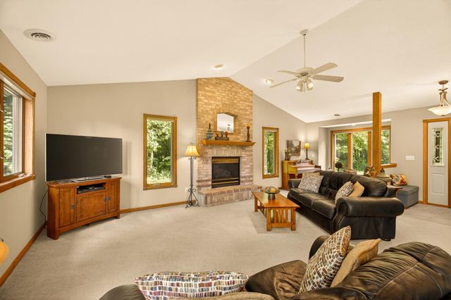 16705 Par Circle SW, Pine City, MN 55063