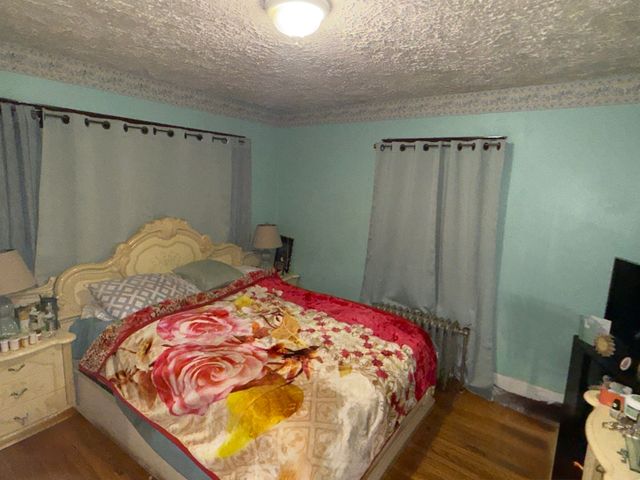 8 Mason St, Brockton, MA 02302