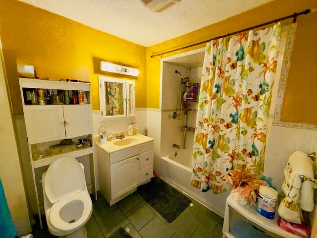 8 Mason St, Brockton, MA 02302