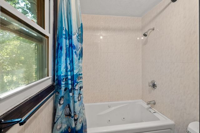 2 Whitney Dr, Sherborn, MA 01770