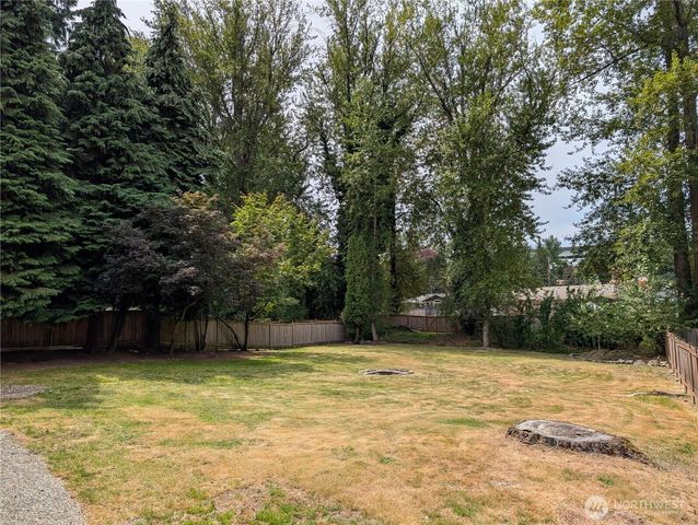 8808 Monte Cristo Drive, Everett, WA 98208