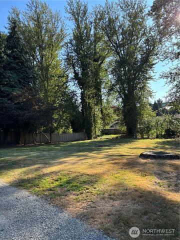 8808 Monte Cristo Drive, Everett, WA 98208