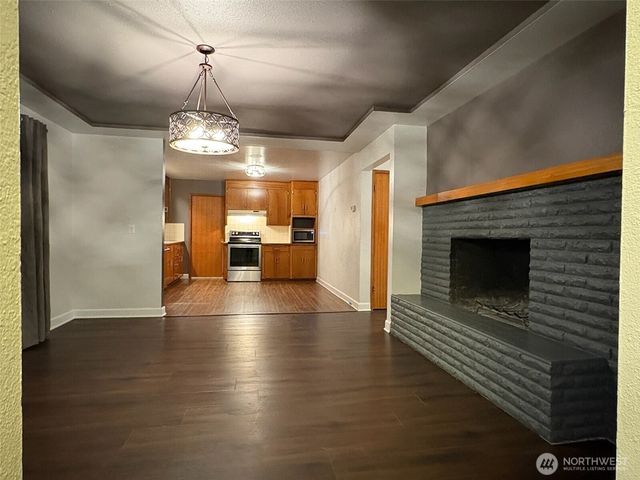 8808 Monte Cristo Drive, Everett, WA 98208