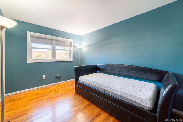 3 Gottlieb Drive, Pearl River, NY 10965