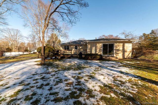 3 Gottlieb Drive, Pearl River, NY 10965