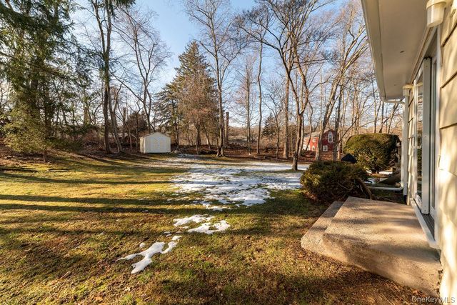 3 Gottlieb Drive, Pearl River, NY 10965