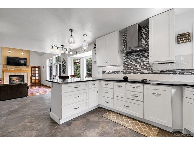 11411 W Cooper Dr, Littleton, CO 80127