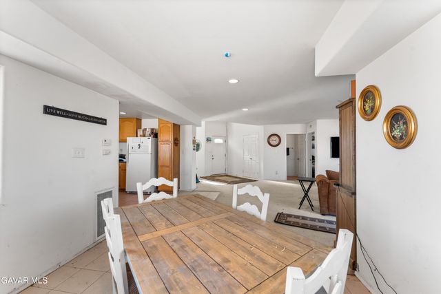 19821 Aloha Way, California City, CA 93505