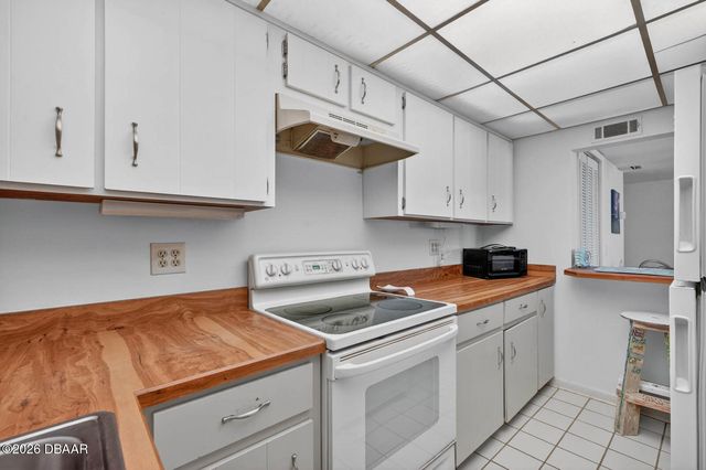 3747 S Atlantic Avenue, Daytona Beach Shores, FL 32118