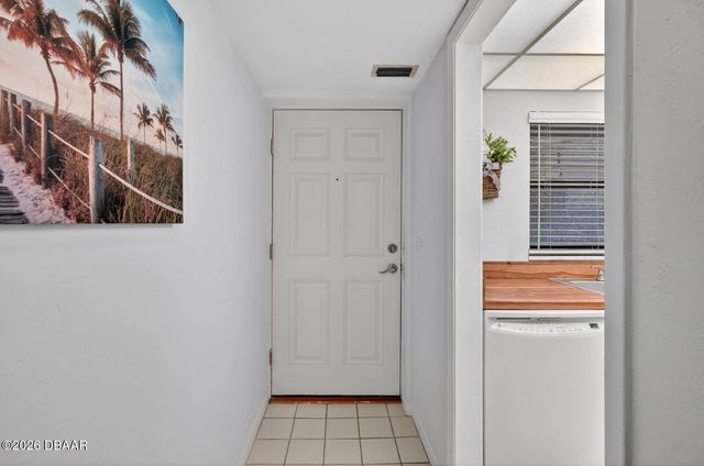 3747 S Atlantic Avenue, Daytona Beach Shores, FL 32118