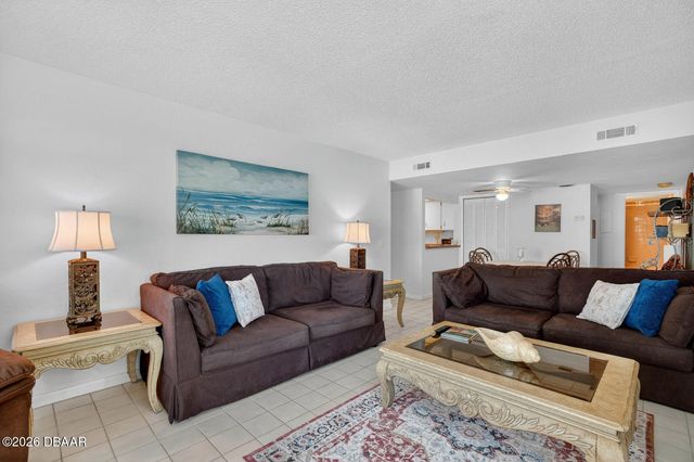 3747 S Atlantic Avenue, Daytona Beach Shores, FL 32118