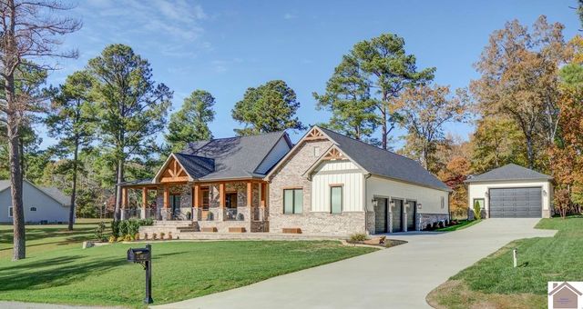 117 Pine View Dr, Benton, KY 42025