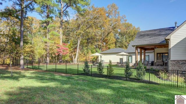 117 Pine View Dr, Benton, KY 42025