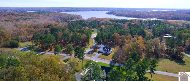 117 Pine View Dr, Benton, KY 42025