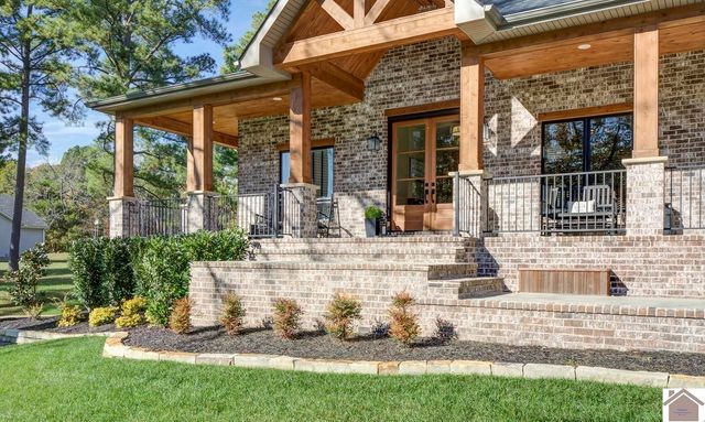 117 Pine View Dr, Benton, KY 42025