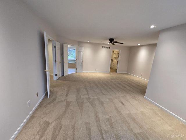 5047 Village Drive, Newtown, OH 45244