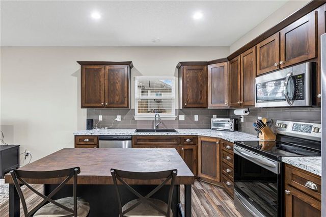 929 E Wilson Street, Ottawa, KS 66067