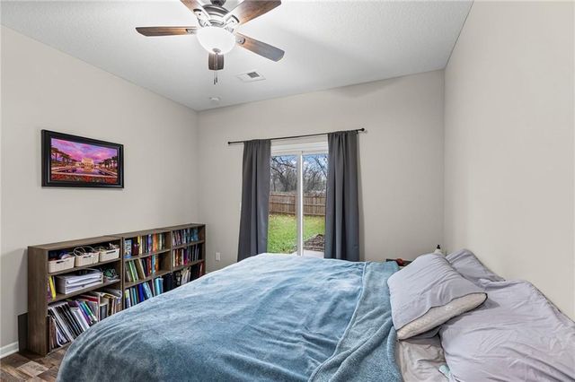 929 E Wilson Street, Ottawa, KS 66067