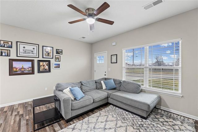 929 E Wilson Street, Ottawa, KS 66067