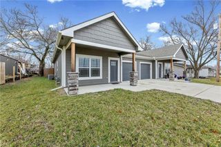 929 E Wilson Street, Ottawa, KS 66067