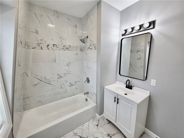 73 Vernon Street 3, Providence, RI 02903