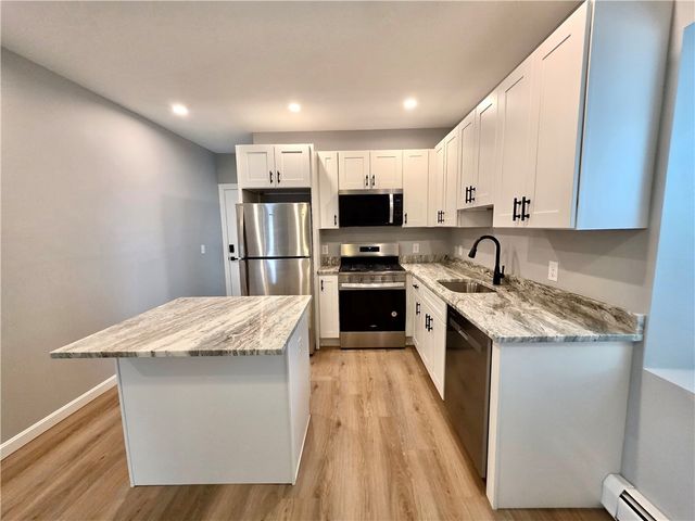 73 Vernon Street 3, Providence, RI 02903