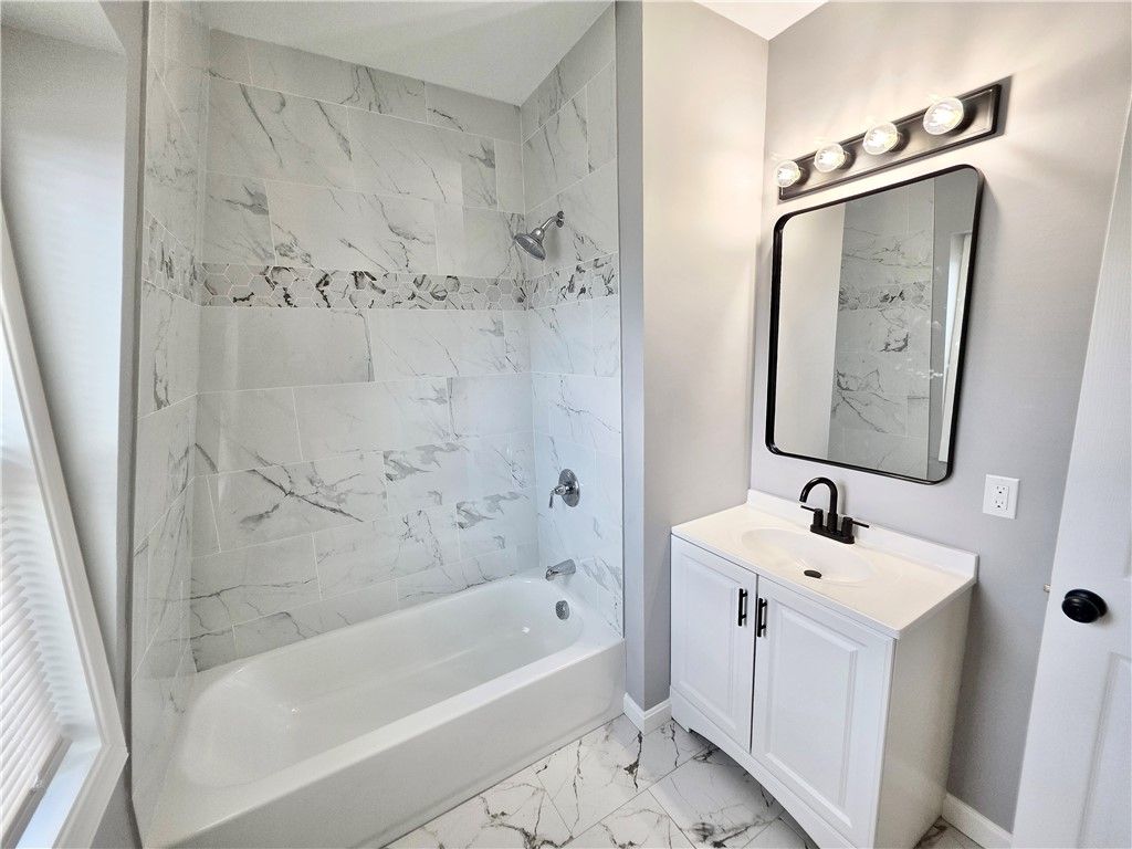 73 Vernon Street 3, Providence, RI 02903