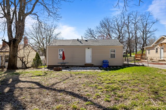 1271 E 36th Street, Des Moines, IA 50317