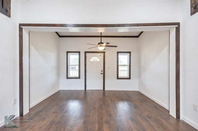 819 Avenue B, Hamlin, TX 79520