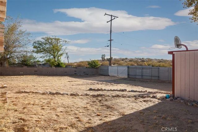 25807 Cherryhill Drive, Boron, CA 93516