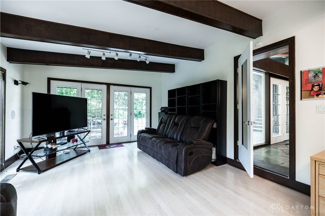 125 Hawthorne Road, Springfield, OH 45504