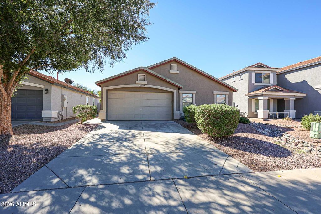 507 E JEANNE Lane, San Tan Valley, AZ 85140