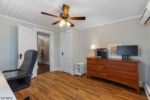 427 Willow Ave, Roselle Park Boro, NJ 07204