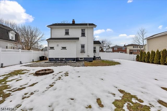 427 Willow Ave, Roselle Park Boro, NJ 07204