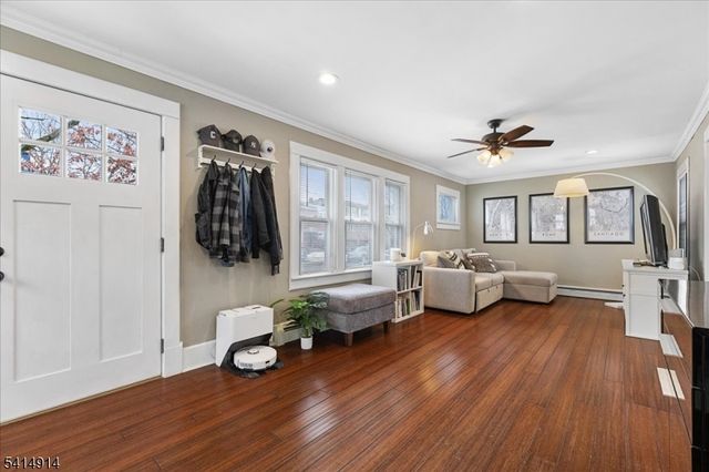 427 Willow Ave, Roselle Park Boro, NJ 07204