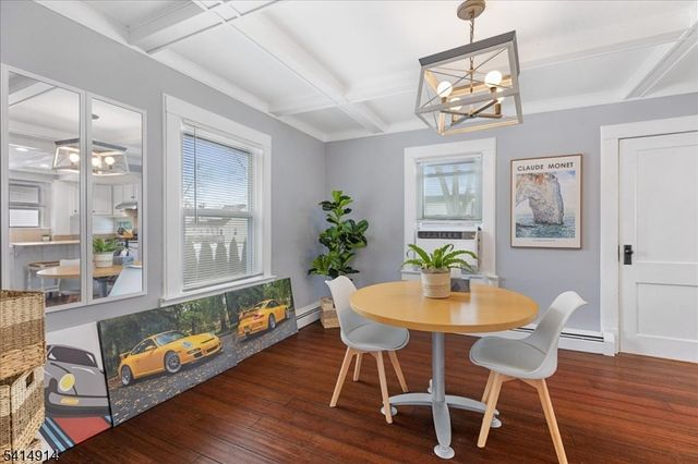 427 Willow Ave, Roselle Park Boro, NJ 07204