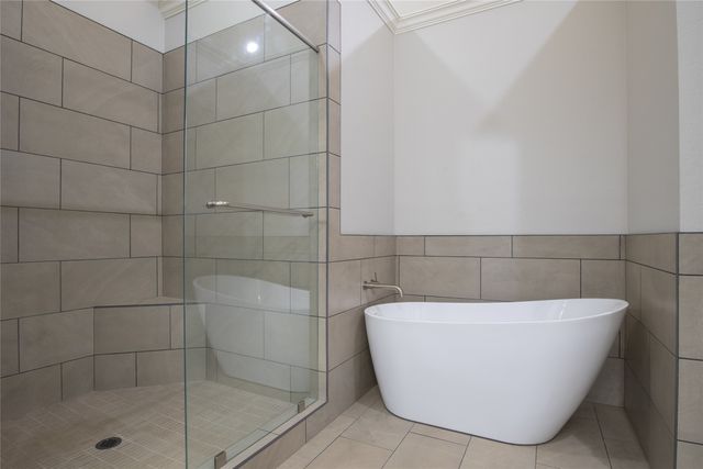 11336 County Road 4102, Lindale, TX 75771