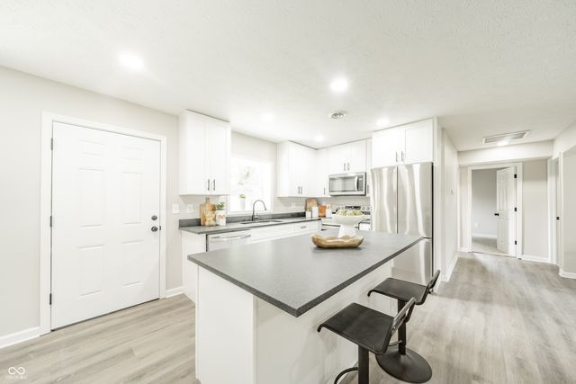 159 Garden Drive, Pendleton, IN 46064
