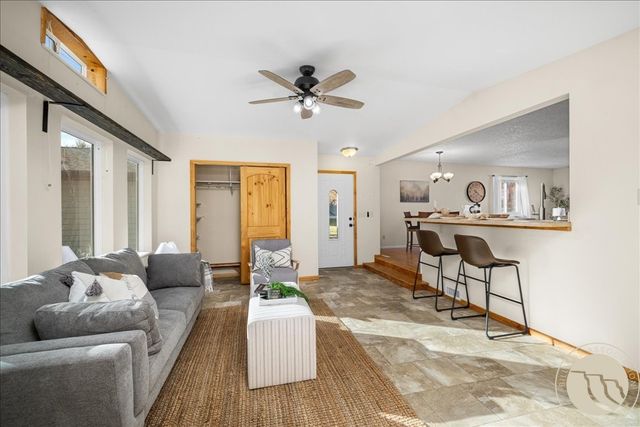 446 N Lakeview DRIVE, Billings, MT 59105