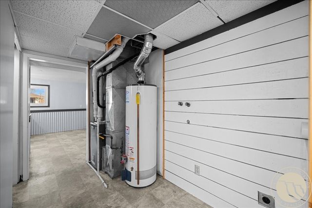 446 N Lakeview DRIVE, Billings, MT 59105